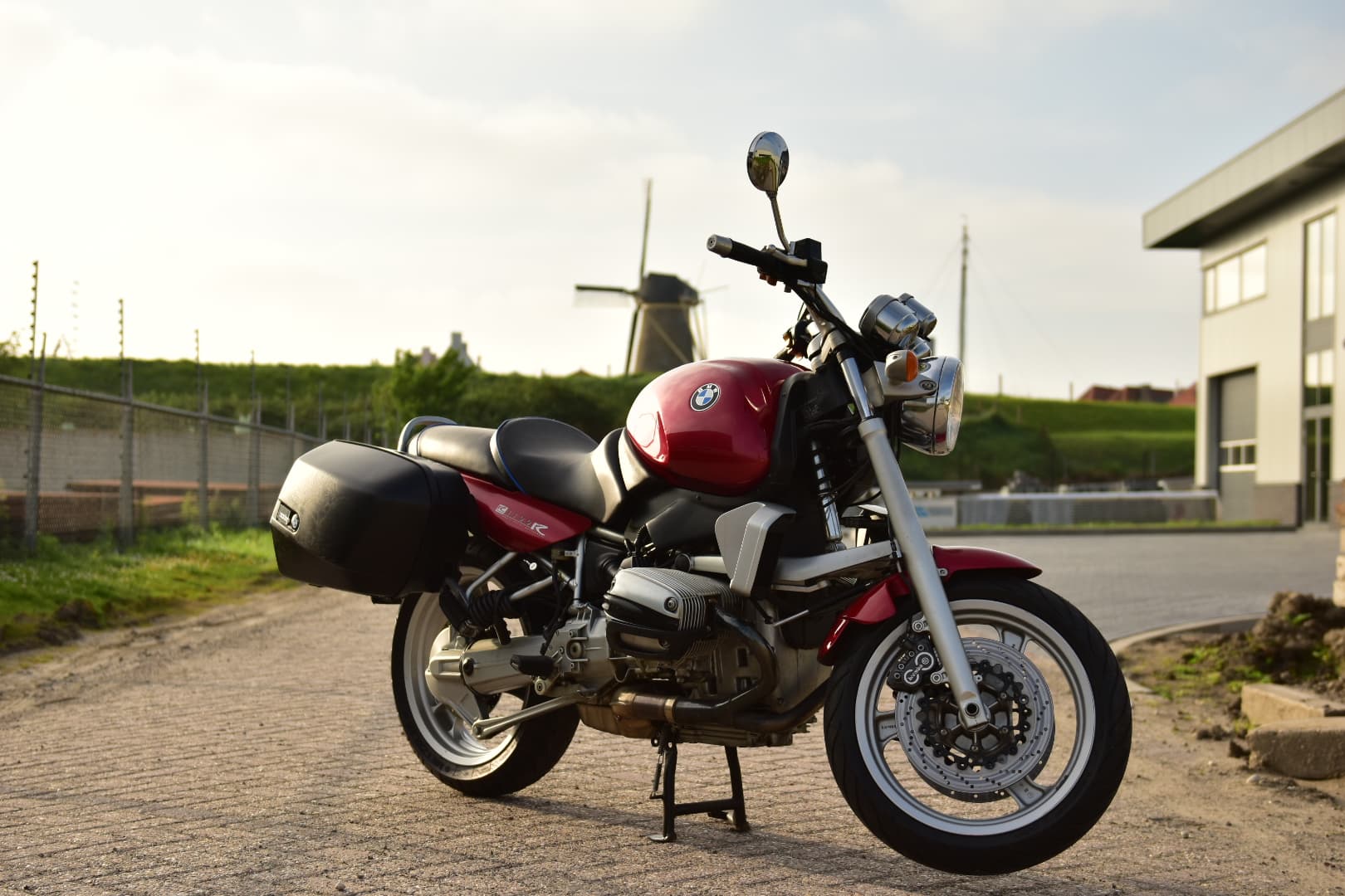 BMW R1100 R
